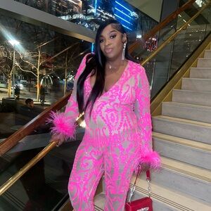 Perfect jumpsuit received so many compliments only worn for a couple hours